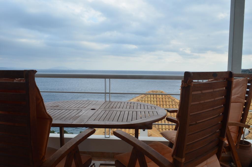 Giorgis Home Seafront شينياس المظهر الخارجي الصورة